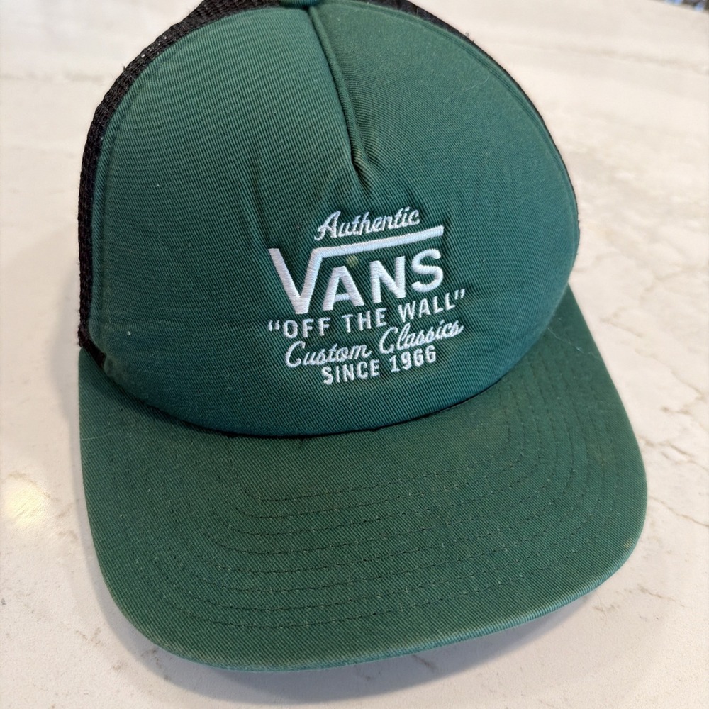 Authentic Vans Off The Wall Trucker Cap